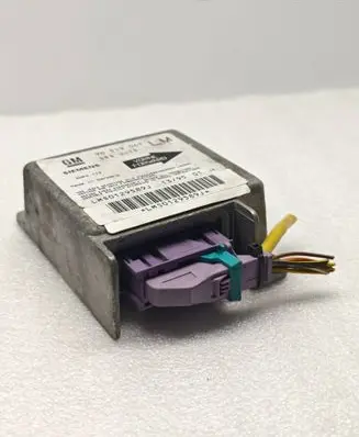 Opel Astra F Airbag control unit/module 90519067 15J0129589J
