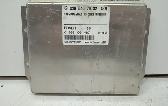 Mercedes-Benz E W210 ESP (stability system) control unit 0295457632 0265109487