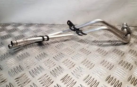 Jeep Grand Cherokee (WK) Heater radiator pipe/hose 