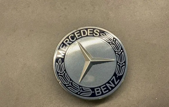 Mercedes-Benz E W212 Original wheel cap A1714000025