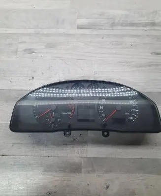 Audi A4 S4 B5 8D Speedometer (instrument cluster) 8D0919861A 110008884001