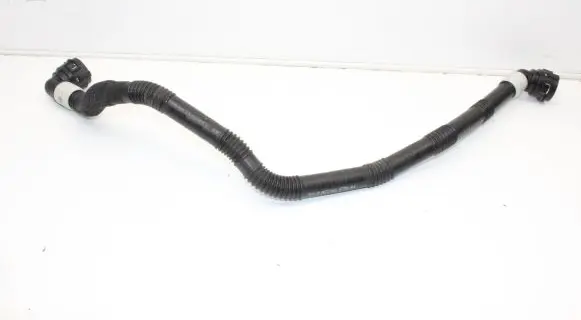 Tesla Model 3 Engine coolant pipe/hose 107758900E