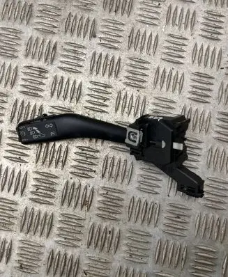 Seat Altea XL Indicator stalk 1k0953513c
