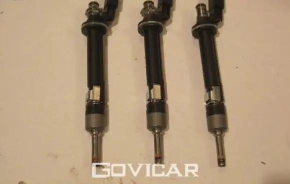 Audi Q7 4M Fuel injector