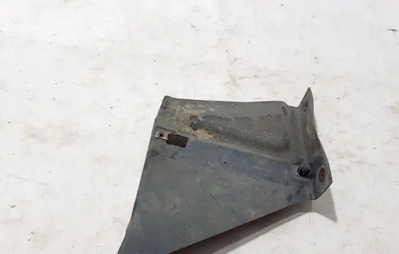 Opel Vivaro Engine splash shield/under tray 508425888R