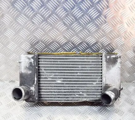 Land Rover Discovery Intercooler radiator