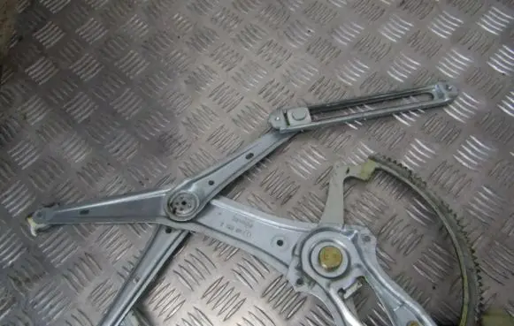 Mercedes-Benz ML W163 Sliding door window regulator with motor