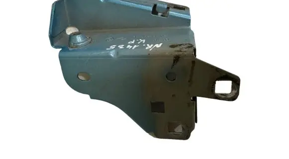 Renault Zoe Fender mounting bracket 620425323R