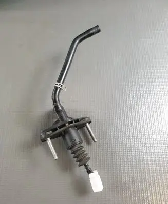 Suzuki Vitara (LY) Clutch slave cylinder 