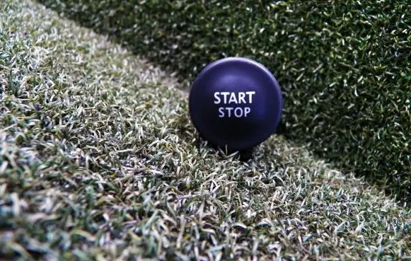 Opel Vivaro Engine start stop button switch