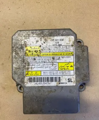 Chevrolet Epica Airbag control unit/module 96641838 22060114