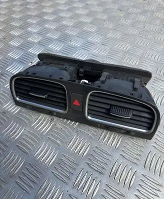 Volkswagen Golf VI Dash center air vent grill 5K0819743 5K0819743E