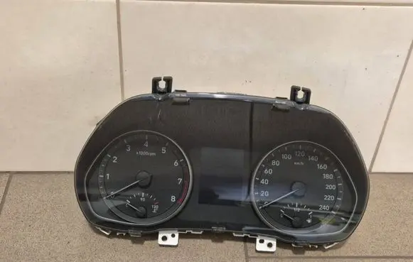 Hyundai i30 Speedometer (instrument cluster) 94003G4503