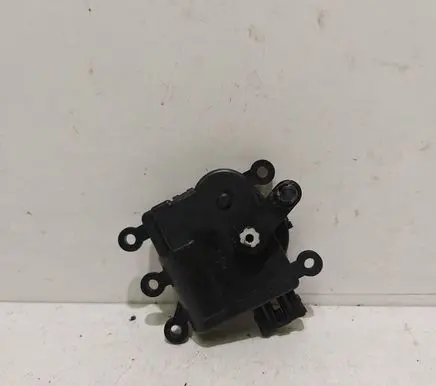 Mazda 3 II Air flap motor/actuator 02240