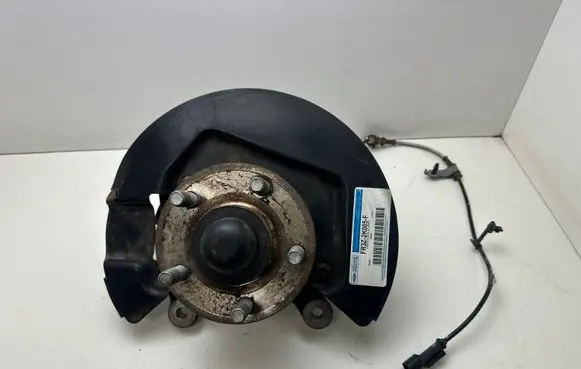 Ford Mustang VI Front wheel hub FR3Z2K005F