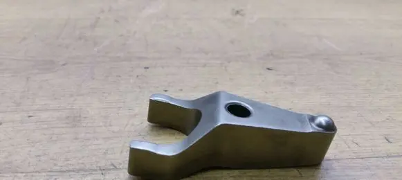 Toyota Avensis T250 Fuel Injector clamp holder