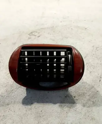Fiat Seicento/600 Dashboard side air vent grill/cover trim 735245404