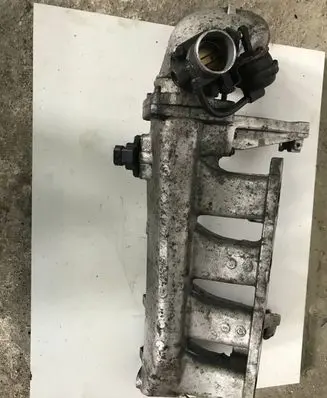 Mini One - Cooper Coupe R56 Intake manifold 1524533