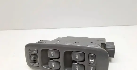 Volvo S60 Electric window control switch 8682949