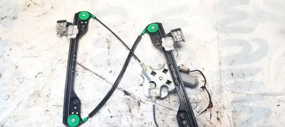 Dodge Magnum Sliding door window regulator with motor