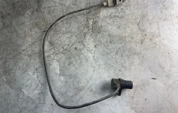 Volkswagen PASSAT B5 Crankshaft position sensor 06a906433c