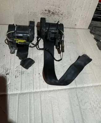 Volkswagen Multivan T6 Front seatbelt 7E0857805C 7E0857806C