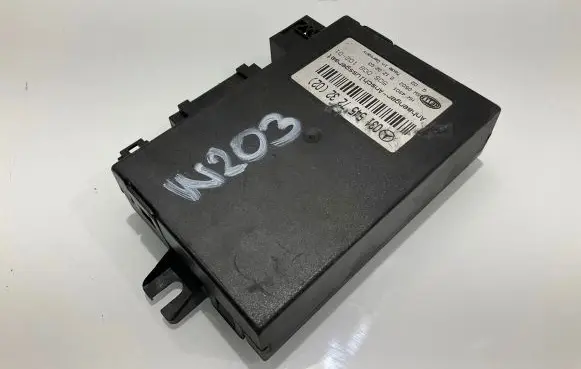 Mercedes-Benz C W203 Tow bar trailer control unit/module 0315457232 5DS00810201