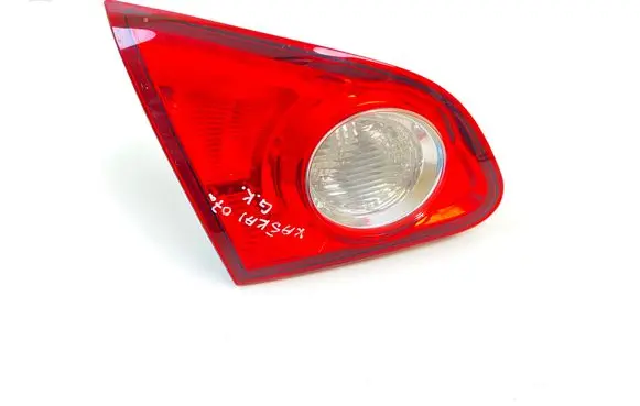 Nissan Qashqai Tailgate rear/tail lights 89071063