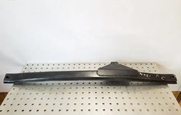 Volvo XC70 Engine mounting bracket 30671357