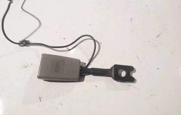 KIA Sorento Front seatbelt buckle 888403E500