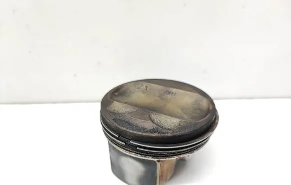 Toyota C-HR I Piston 37220