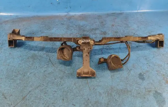 Nissan Maxima A35 Front bumper mounting bracket 622409HS0A