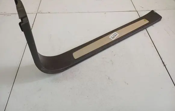 Subaru B9 Tribeca Front sill trim cover 94060XA02A