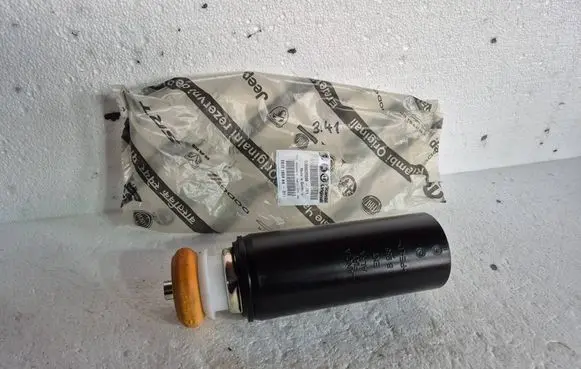 Alfa Romeo Giulietta Front shock absorber damper bump stop 50520206 68121864AA 60620206