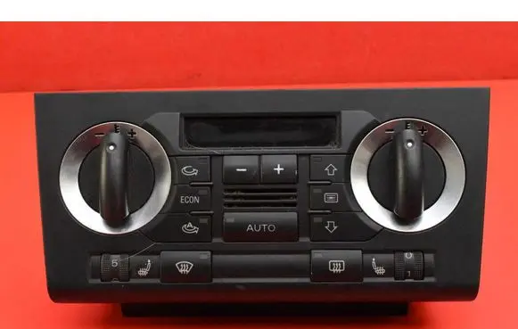 Audi A3 S3 8P Climate control unit 8P0820043J
