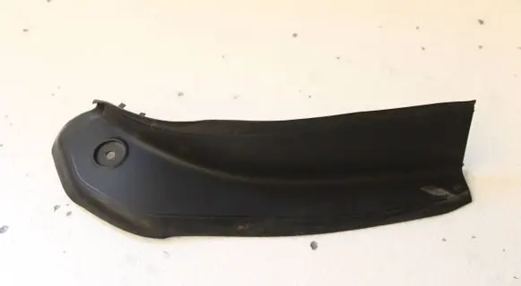 BMW 3 F30 F35 F31 Rear/tail light trim molding 91102103104 7290651