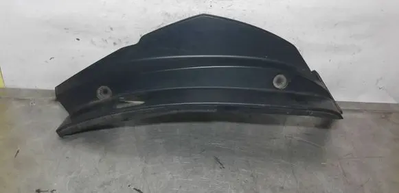 Under headlight/headlamp trim