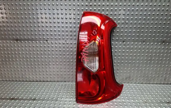 Rear/tail lights