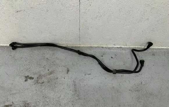 BMW 4 F36 Gran coupe Gearbox oil cooler pipe/hose 7607789 7604981 17227604981
