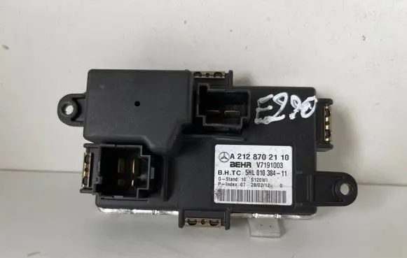 Mercedes-Benz E W212 Heater blower motor/fan resistor A2128702110 5HL01038411 V7191003