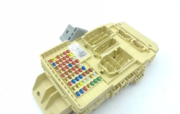KIA Niro Fuse module 91950AO162