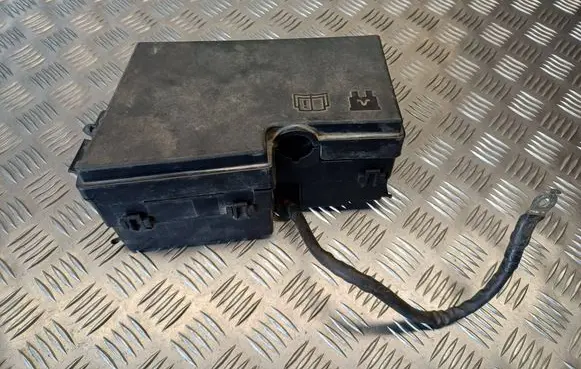 Fuse box set