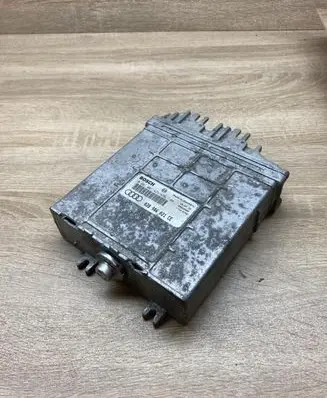 Audi A4 S4 B5 8D Engine control unit/module ECU 028906021CE 0281001425
