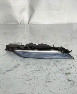 Porsche Macan (95B) Front bumper turn signal 95B953042B
