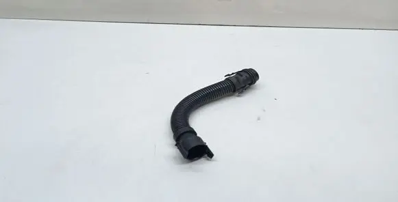BMW 1 E82 E88 Breather hose/pipe 58650910