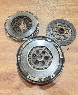 BMW 1 E81 E87 Clutch set kit 7560876