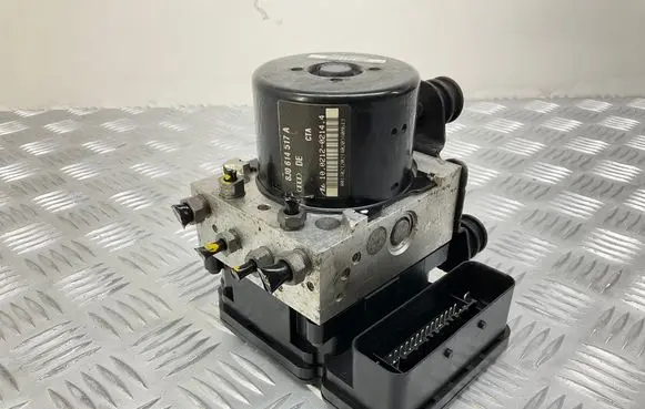Audi TT TTS Mk2 ABS Pump 8J0614517A