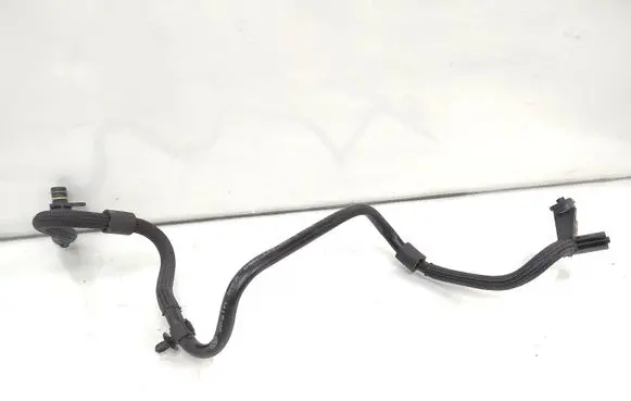 Volkswagen PASSAT B8 Vacuum line/pipe/hose 04L129456E 04L611933