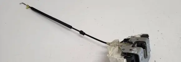 Chrysler Sebring (JS) Front door lock P04589426AD H2631 TK01447