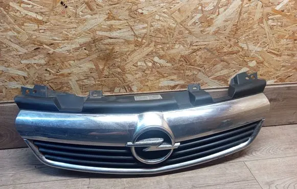 Opel Zafira B Front grill 13136136 13150867 13150868